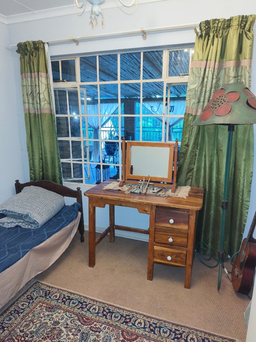 9 Bedroom Property for Sale in Mnandi Gauteng