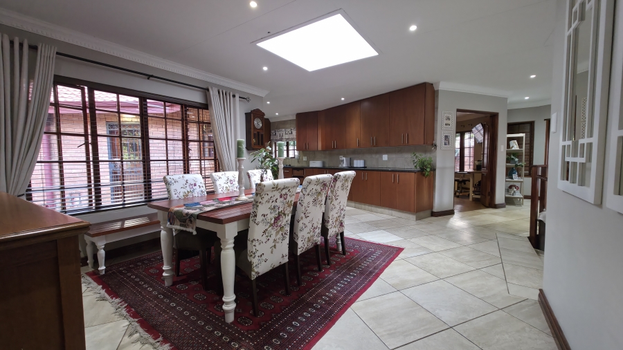 4 Bedroom Property for Sale in Moreleta Park Gauteng