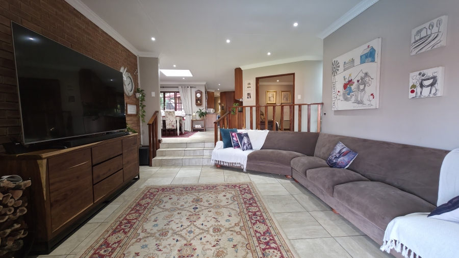 4 Bedroom Property for Sale in Moreleta Park Gauteng