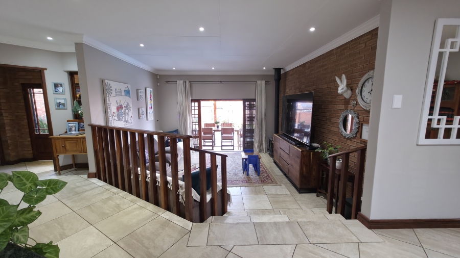 4 Bedroom Property for Sale in Moreleta Park Gauteng