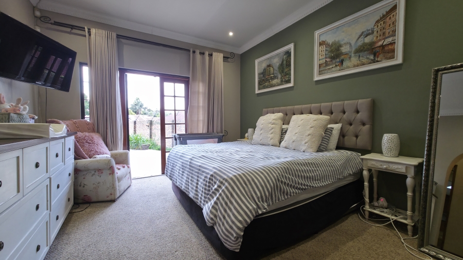 4 Bedroom Property for Sale in Moreleta Park Gauteng