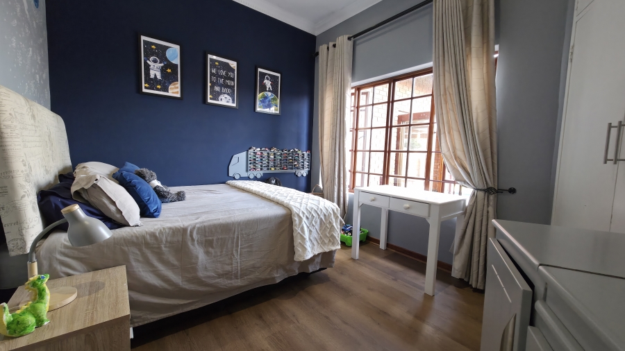4 Bedroom Property for Sale in Moreleta Park Gauteng