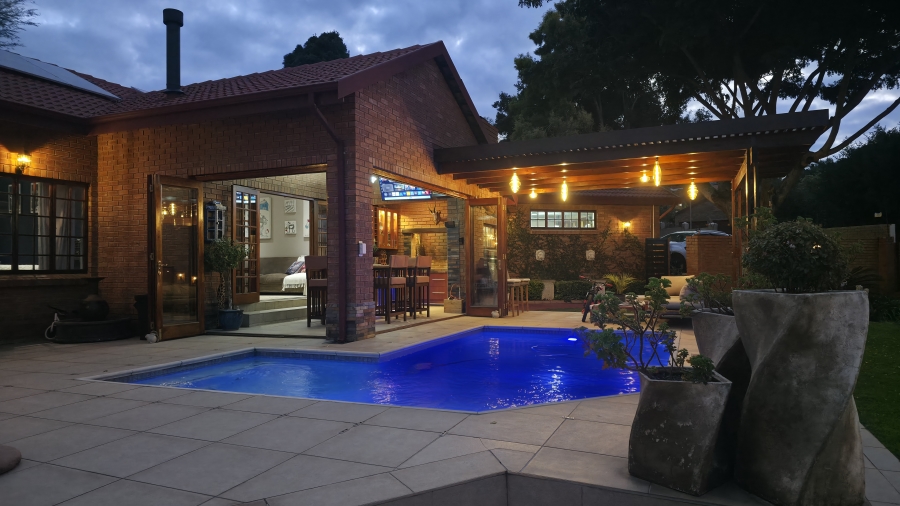 4 Bedroom Property for Sale in Moreleta Park Gauteng