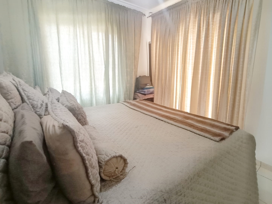 3 Bedroom Property for Sale in Sundowner Gauteng