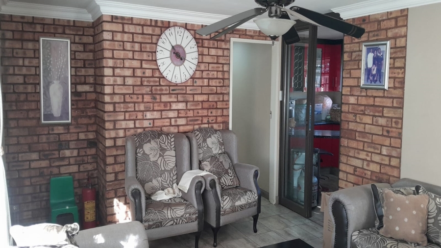 3 Bedroom Property for Sale in Sebokeng Zone 14 Gauteng