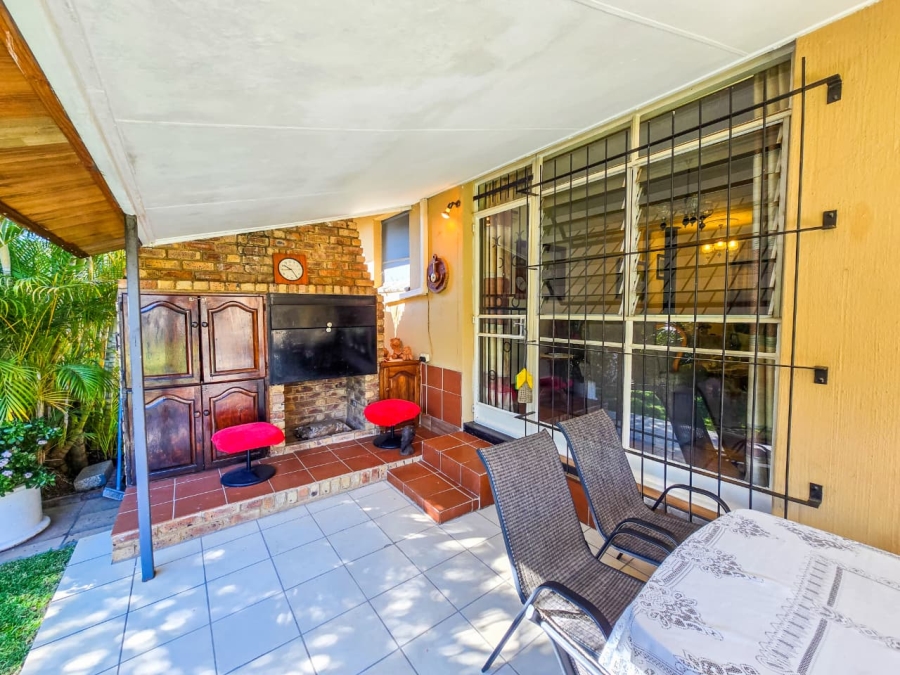 3 Bedroom Property for Sale in Florauna Gauteng