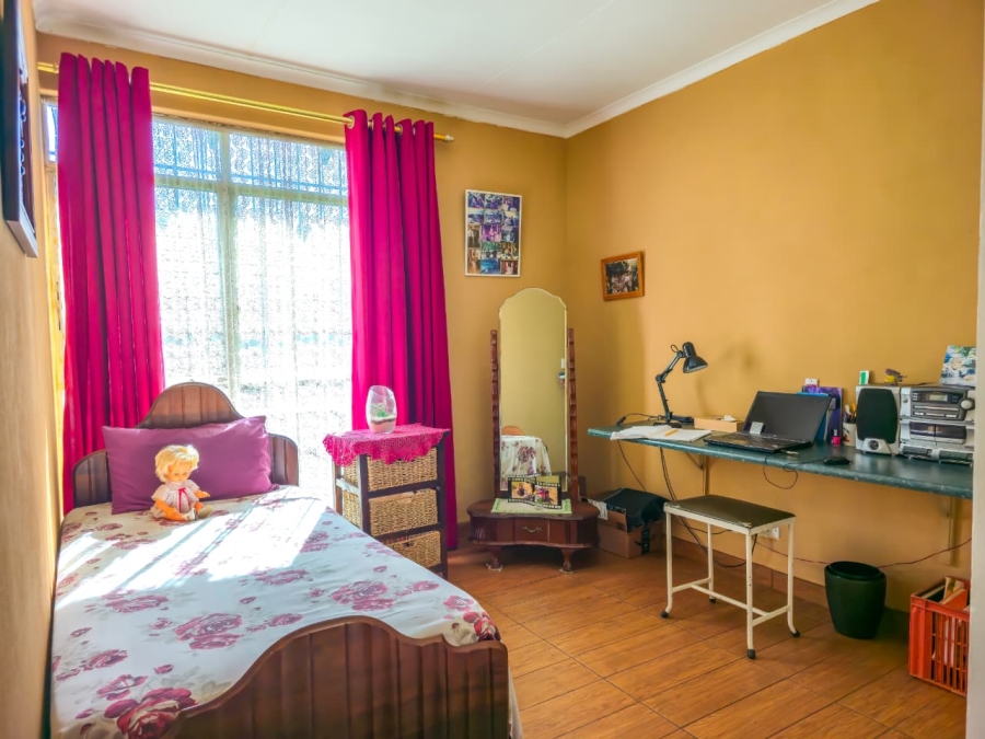 3 Bedroom Property for Sale in Florauna Gauteng