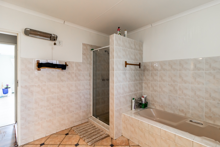 4 Bedroom Property for Sale in Wonderboom South Gauteng