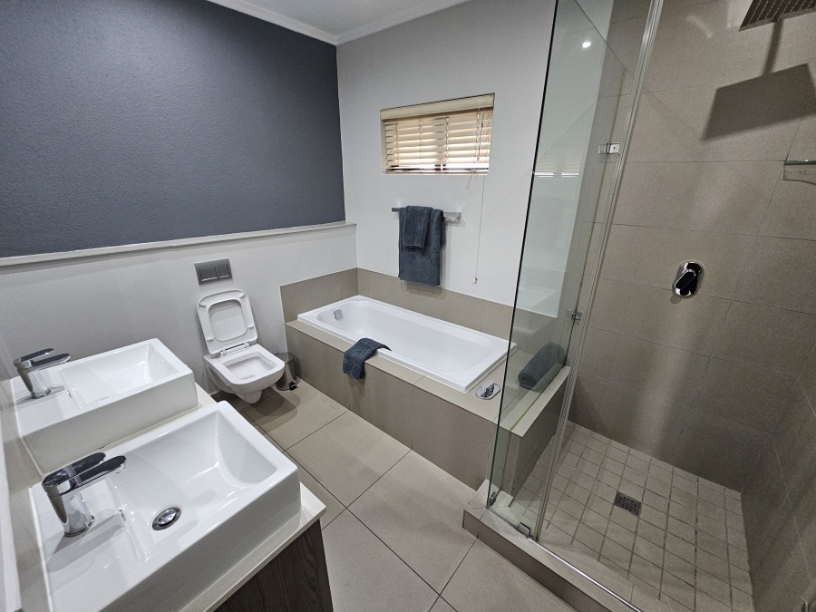 To Let 2 Bedroom Property for Rent in Morningside Gauteng