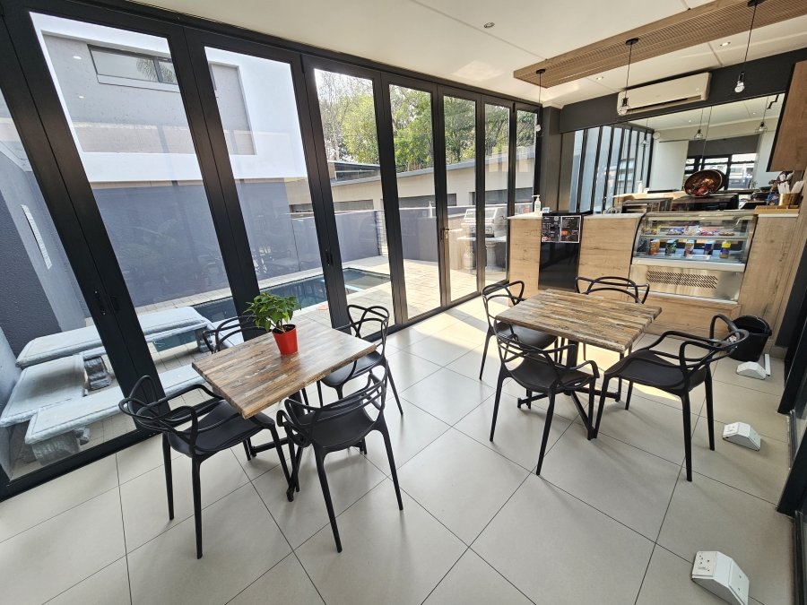 To Let 2 Bedroom Property for Rent in Morningside Gauteng