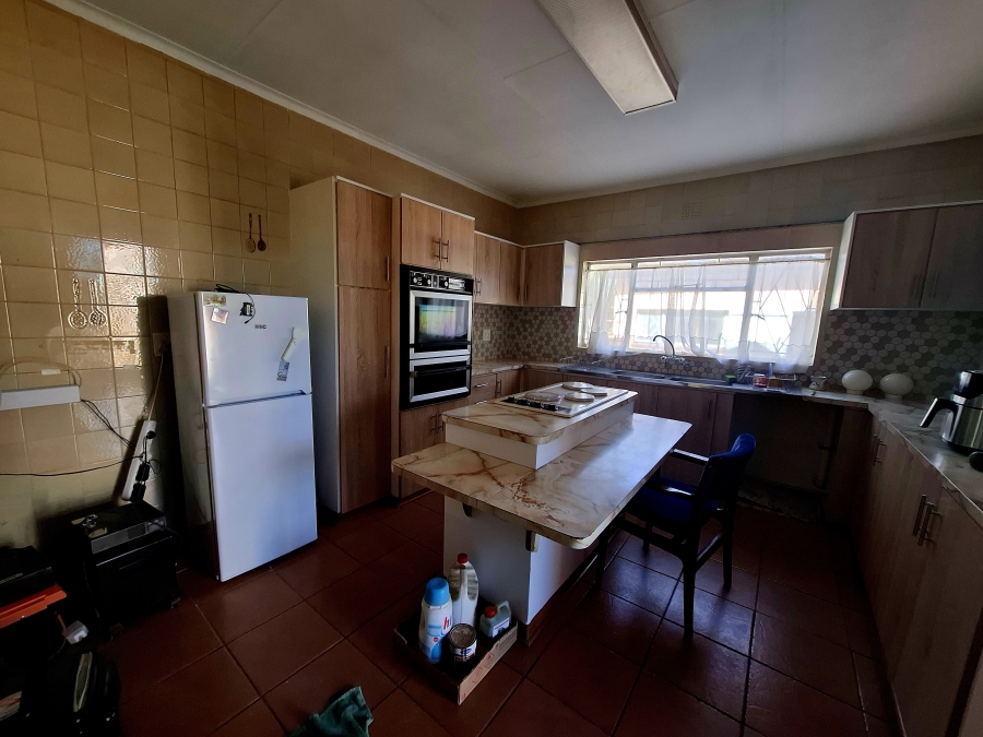3 Bedroom Property for Sale in Brakpan Central Gauteng