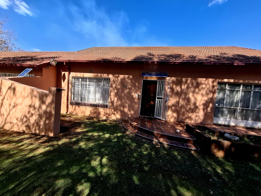 3 Bedroom Property for Sale in Brakpan Central Gauteng