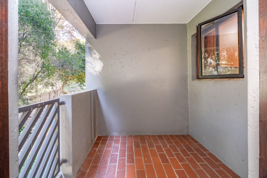 1 Bedroom Property for Sale in Morningside Hills Gauteng