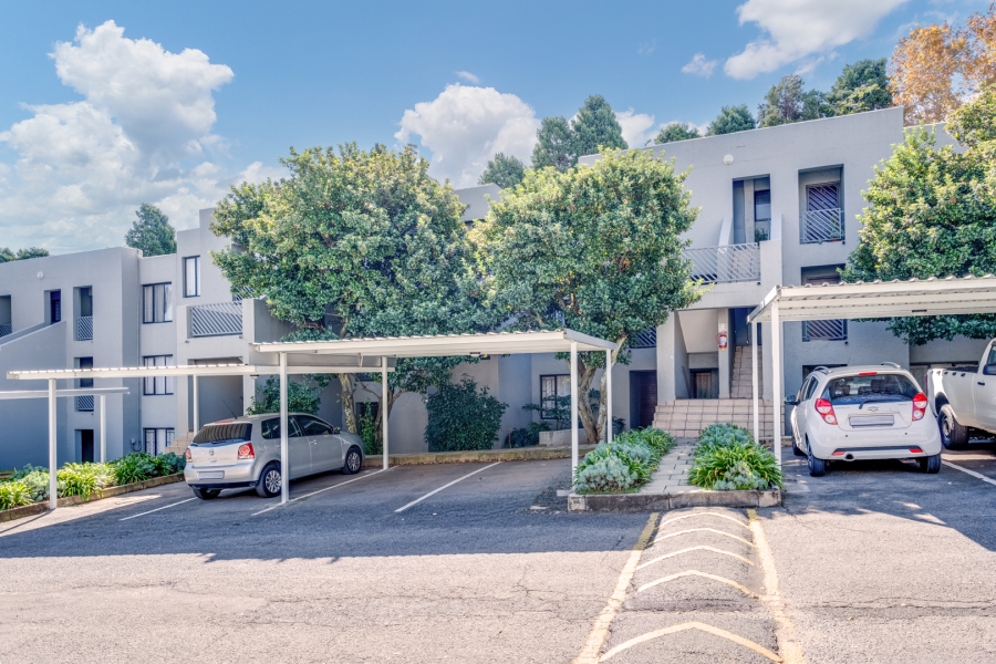 1 Bedroom Property for Sale in Morningside Hills Gauteng