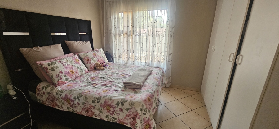 2 Bedroom Property for Sale in General Albertspark Gauteng