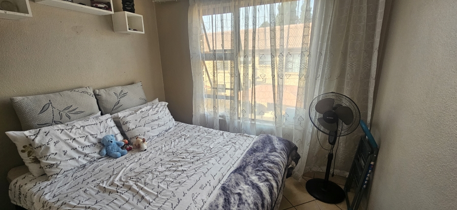 2 Bedroom Property for Sale in General Albertspark Gauteng