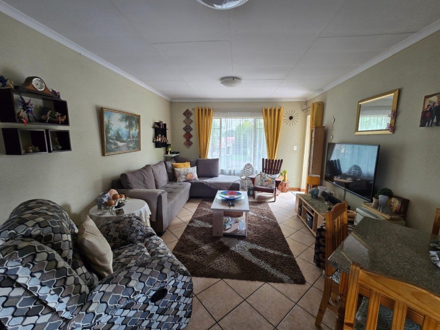 2 Bedroom Property for Sale in Elandspark Gauteng