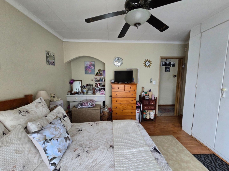 2 Bedroom Property for Sale in Elandspark Gauteng
