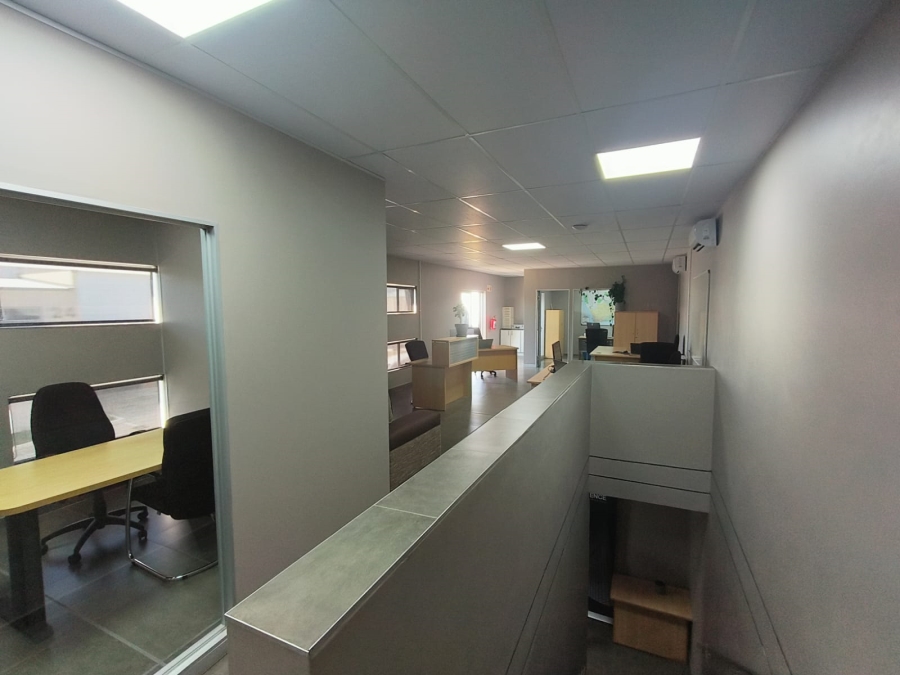 To Let Commercial Property for Rent in Knoppieslaagte Gauteng