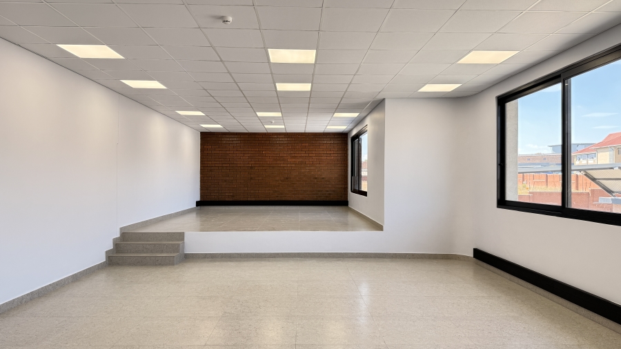 To Let Commercial Property for Rent in Samrand Business Park Gauteng