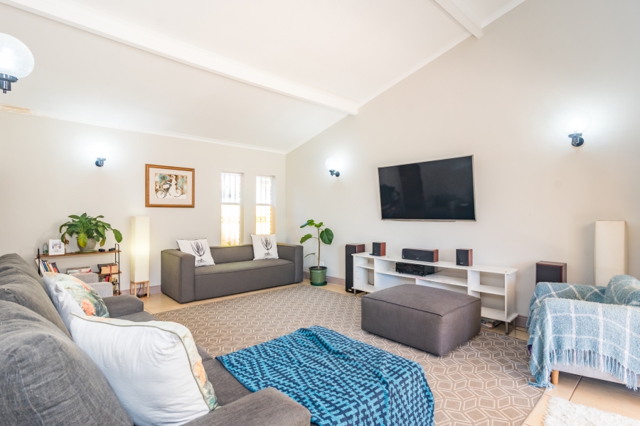 3 Bedroom Property for Sale in Eldoraigne Gauteng