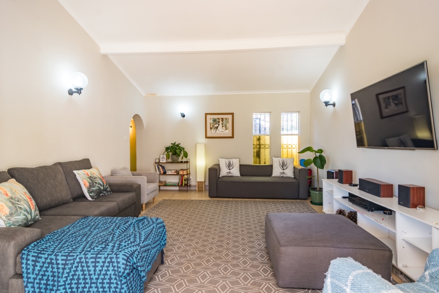 3 Bedroom Property for Sale in Eldoraigne Gauteng