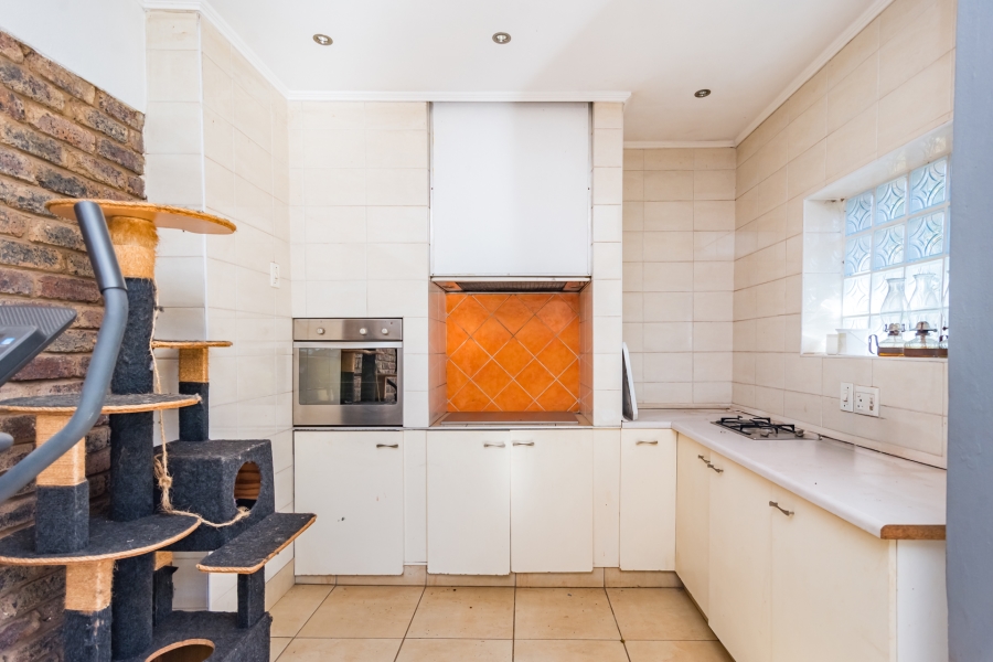 3 Bedroom Property for Sale in Eldoraigne Gauteng