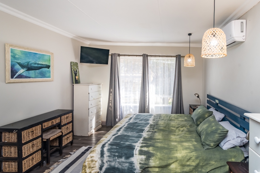 3 Bedroom Property for Sale in Eldoraigne Gauteng