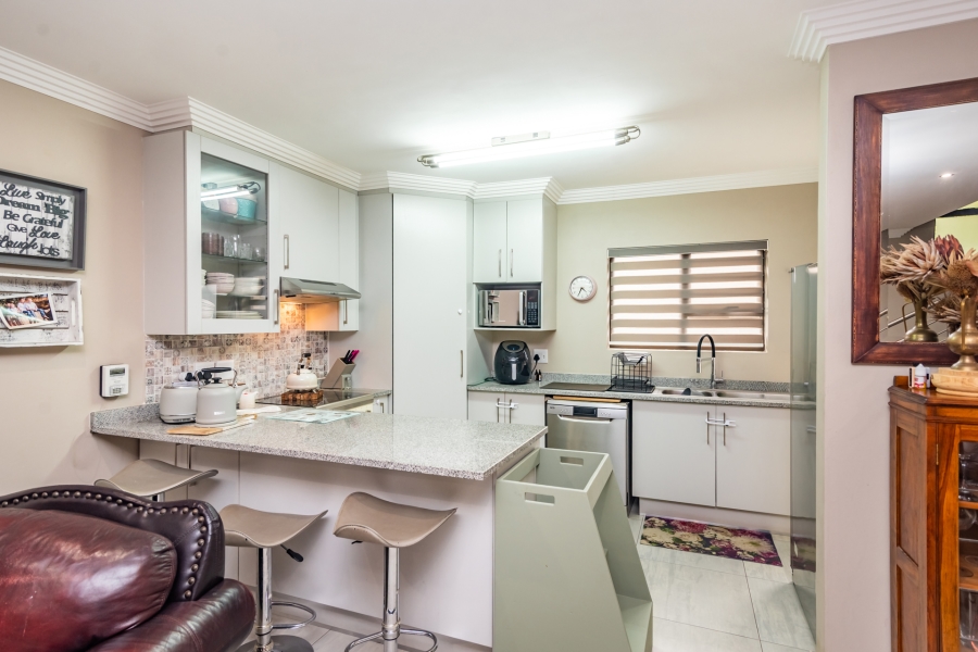 3 Bedroom Property for Sale in Monument Gauteng