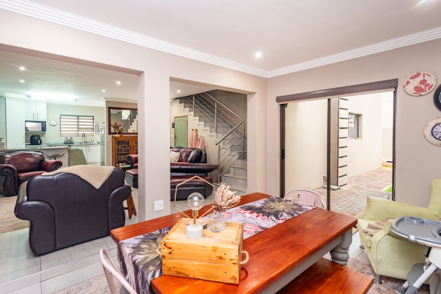 3 Bedroom Property for Sale in Monument Gauteng