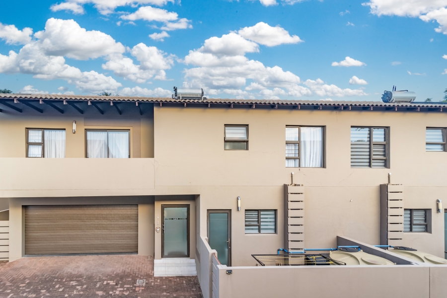 3 Bedroom Property for Sale in Monument Gauteng