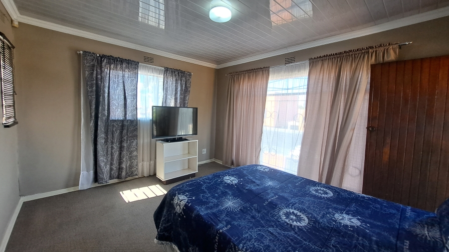4 Bedroom Property for Sale in Eldorado Park Gauteng