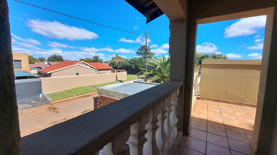 4 Bedroom Property for Sale in Eldorado Park Gauteng