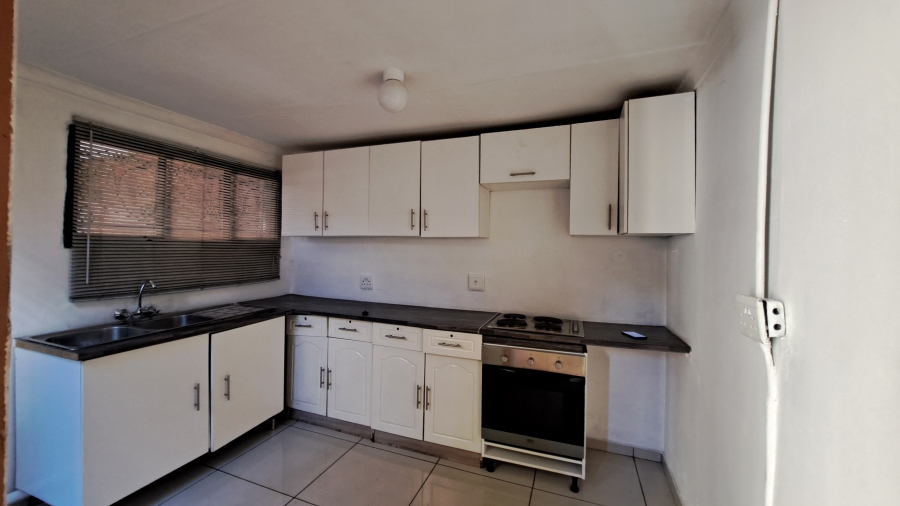 4 Bedroom Property for Sale in Eldorado Park Gauteng