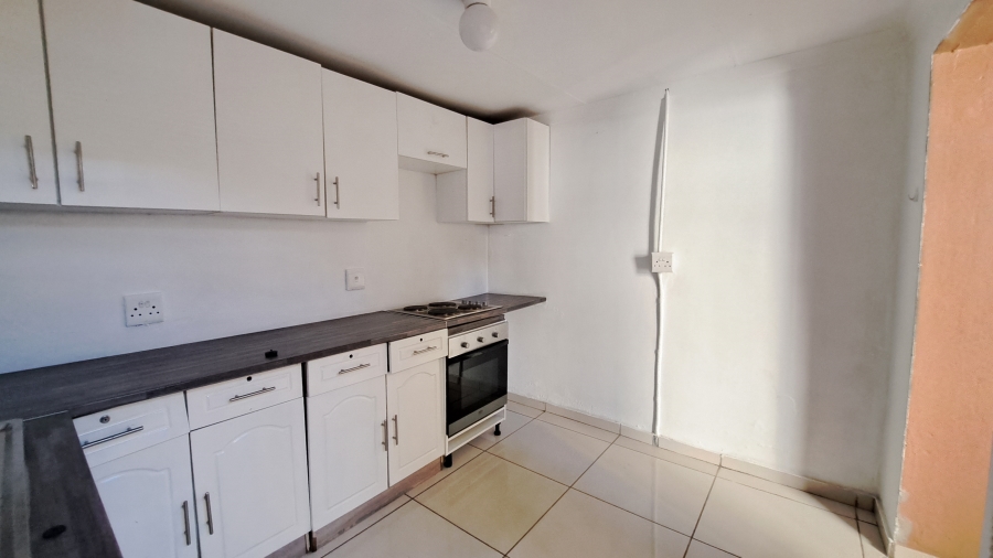 4 Bedroom Property for Sale in Eldorado Park Gauteng
