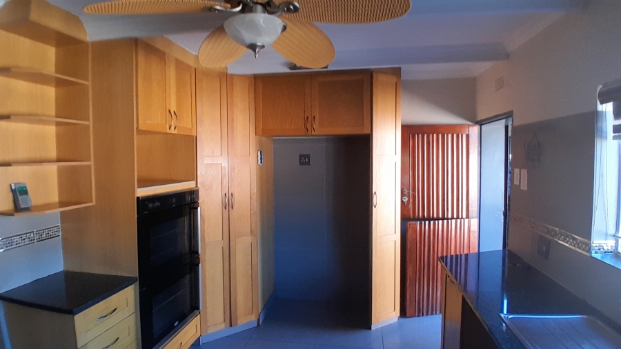 4 Bedroom Property for Sale in Wonderboom South Gauteng