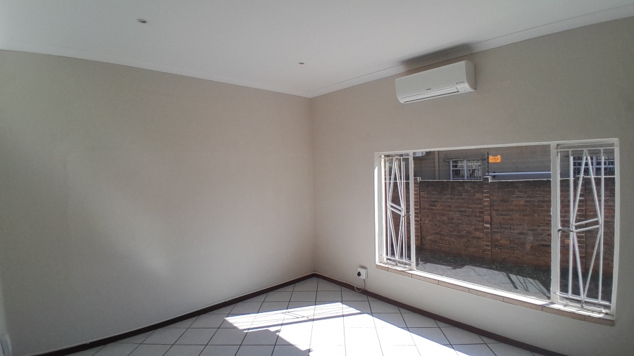 4 Bedroom Property for Sale in Wonderboom South Gauteng