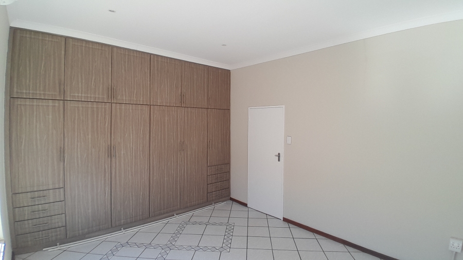 4 Bedroom Property for Sale in Wonderboom South Gauteng