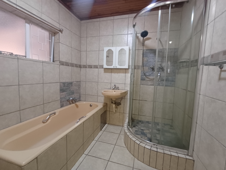 4 Bedroom Property for Sale in Wonderboom South Gauteng