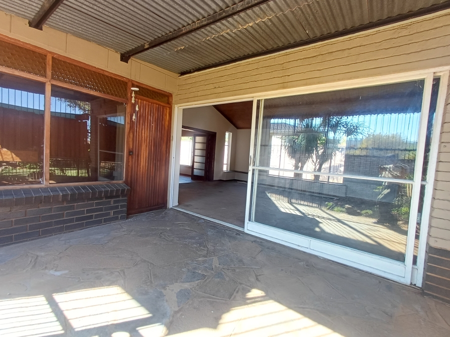4 Bedroom Property for Sale in Wonderboom South Gauteng