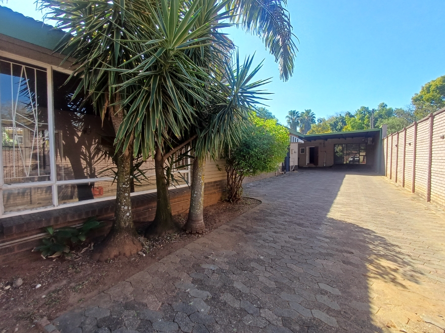 4 Bedroom Property for Sale in Wonderboom South Gauteng