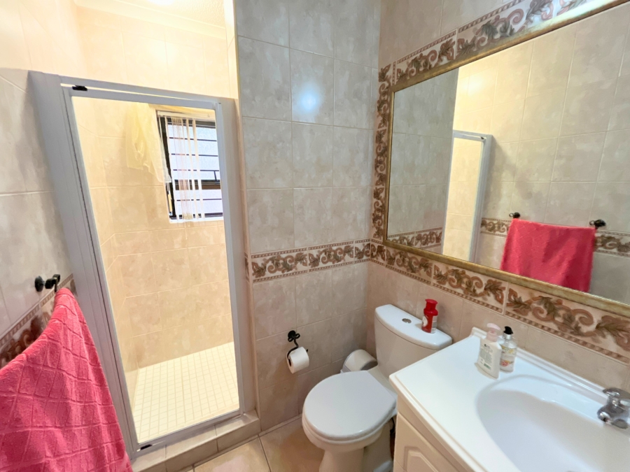 5 Bedroom Property for Sale in Bedfordview Gauteng