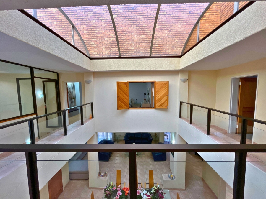 5 Bedroom Property for Sale in Bedfordview Gauteng