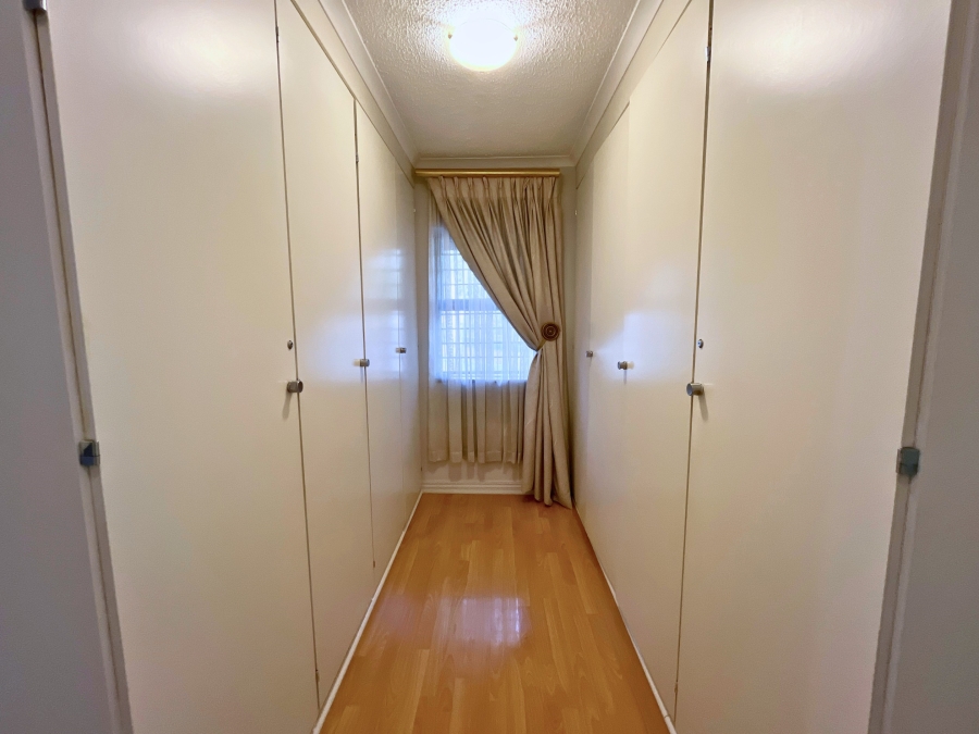 5 Bedroom Property for Sale in Bedfordview Gauteng