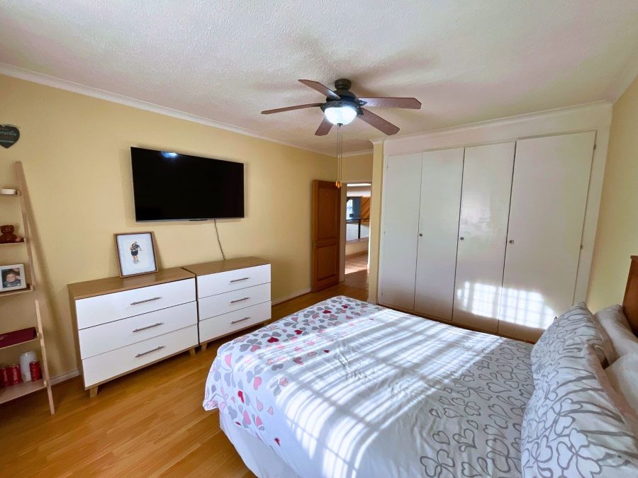5 Bedroom Property for Sale in Bedfordview Gauteng