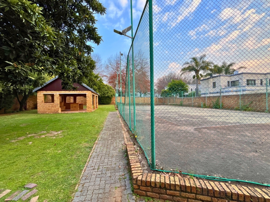 5 Bedroom Property for Sale in Bedfordview Gauteng