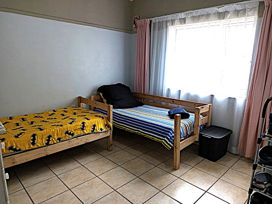 3 Bedroom Property for Sale in Roodepoort Central Gauteng