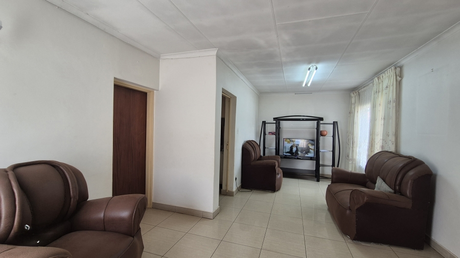 3 Bedroom Property for Sale in Bakerton Gauteng