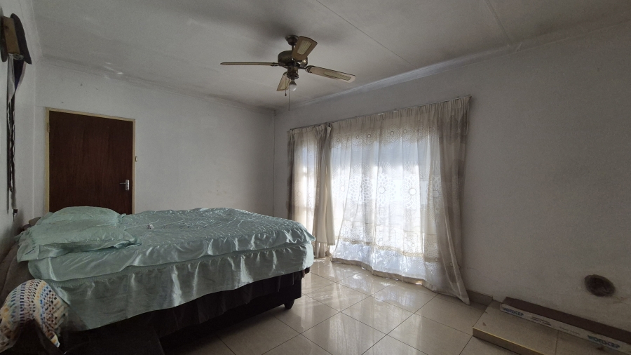 3 Bedroom Property for Sale in Bakerton Gauteng