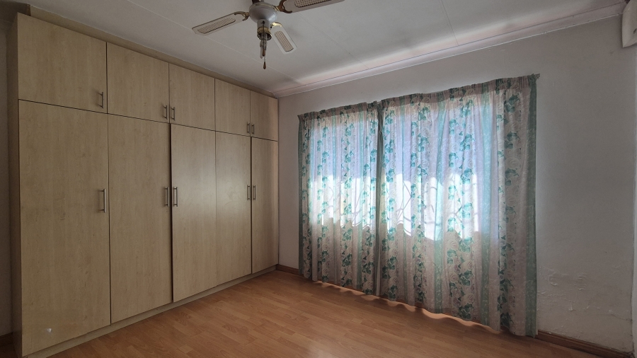 3 Bedroom Property for Sale in Bakerton Gauteng